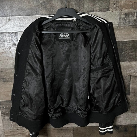 SOLD Levi's Lettermen Varsity Jacket XL - Picture 4 of 4